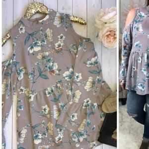 NWT Andree by Unit Cold Shoulder 2X